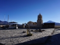 Sajama - Parvis de l'église