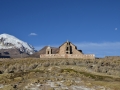 Sajama - Eglise, volcan et lune