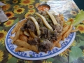 La chorrillana. Un plat local sain et raffiné :p