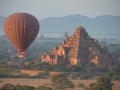 Dans les airs - vue sur les temples