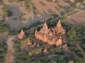 Dans les airs - vue sur les temples