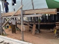 Sur le lac - Pirogues en construction