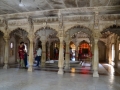 Dans le musée