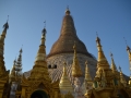 Yangon - Shwedagon pagoda, le stupa